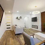 Butler House Penthouse 3Br Fireplace